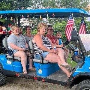 Meet your Posher, Angie